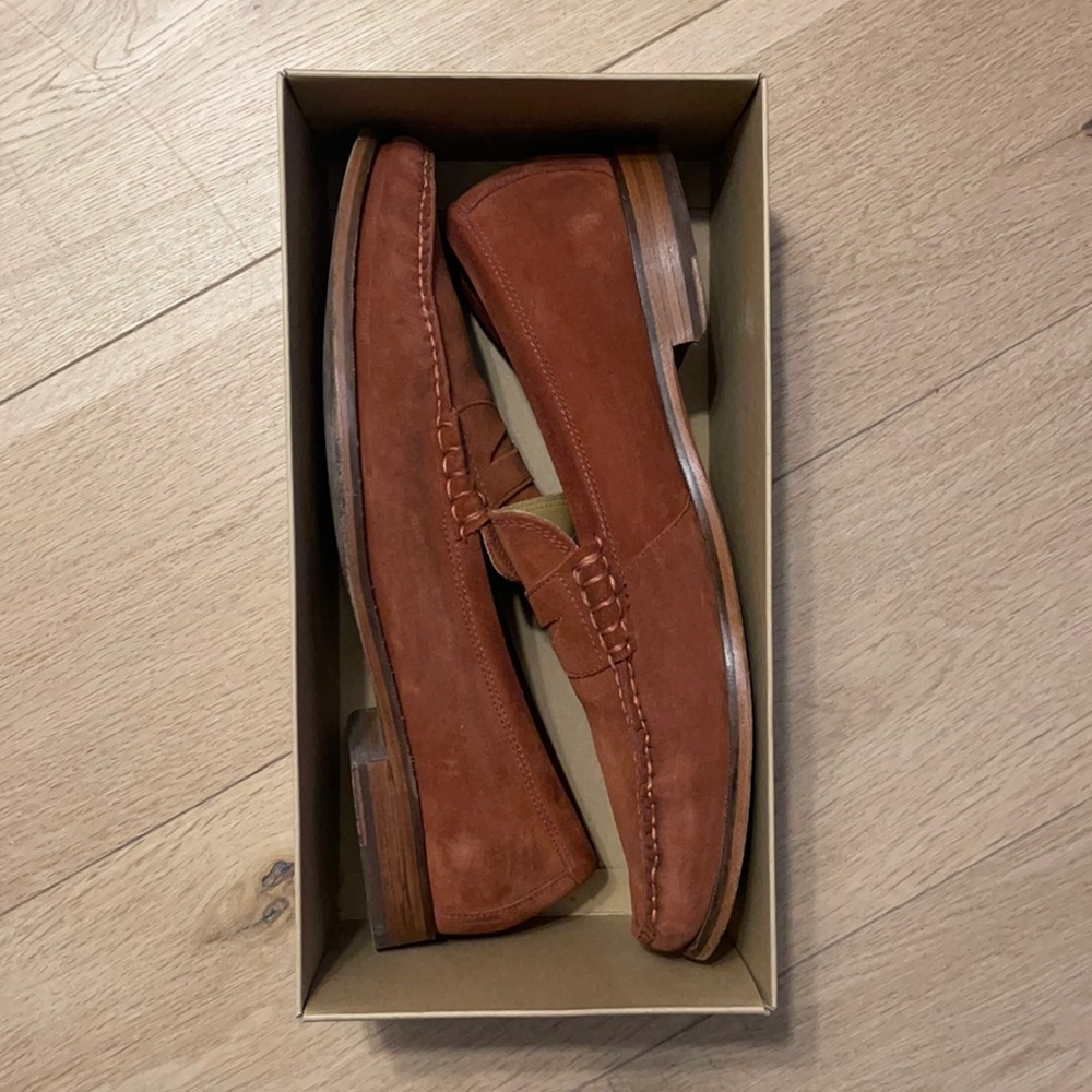 Cole Haan men’s suede handsewn loafers sz 12